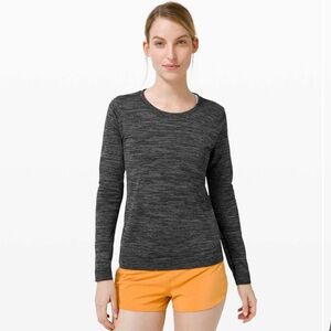 Lululemon Swiftly Relaxed Long Sleeve Athletic Shirt Black Micro Stripes 12 NWT